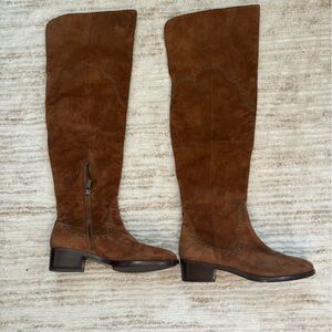Size 6 brown suede Frye over the knee boots